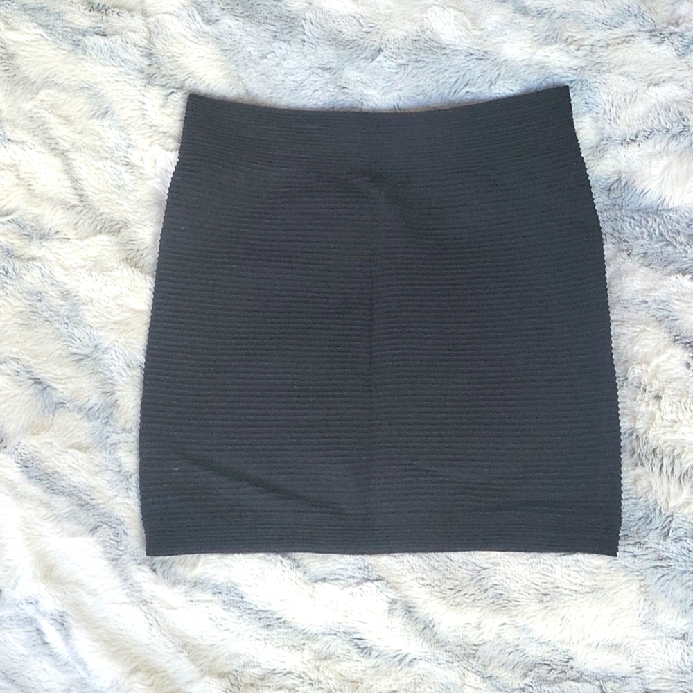 Guess Bodycon skirt